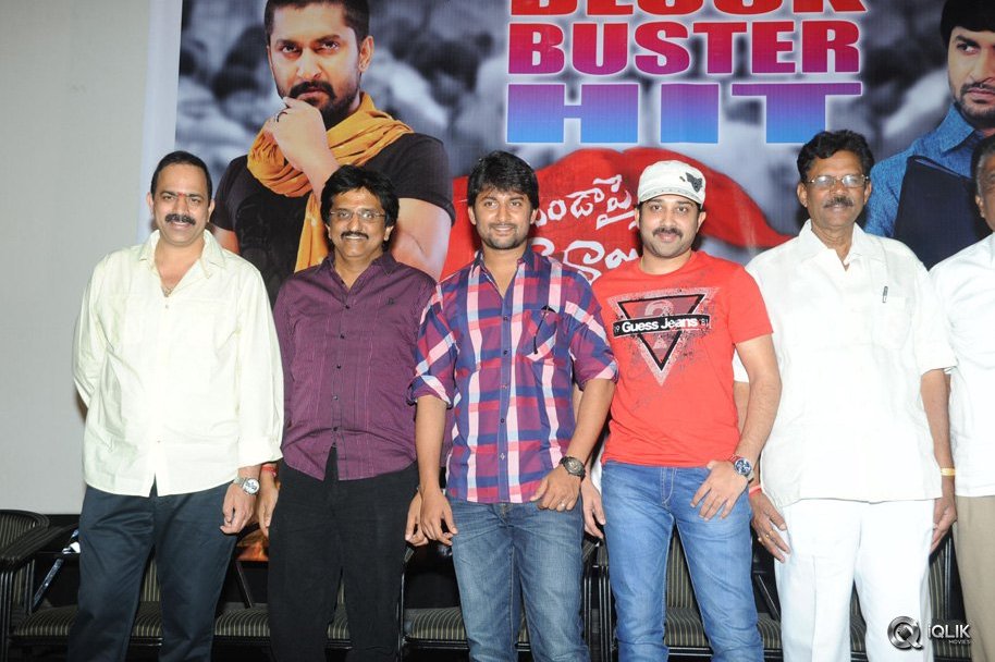 Janda-Pai-Kapiraju-Movie-Thanks-Meet